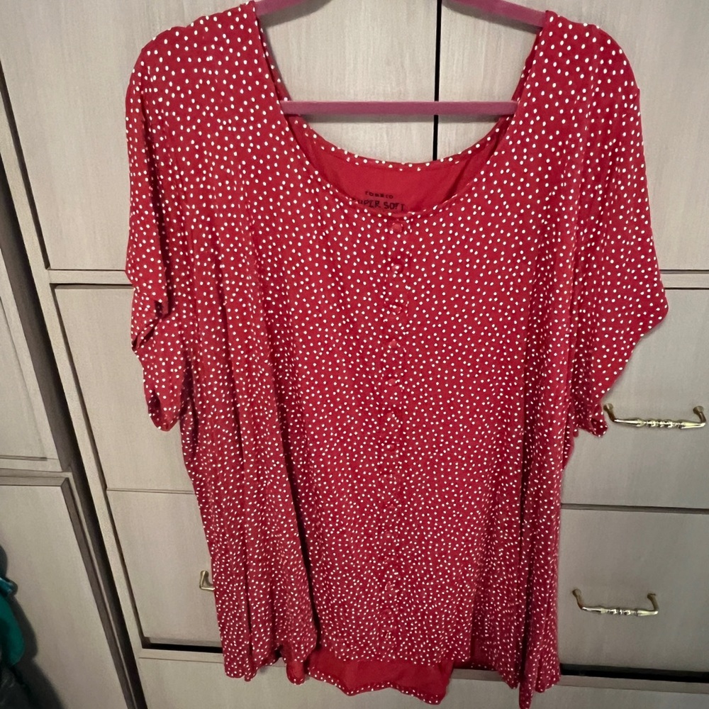 *EUC* Torrid Size 6 Polka Dot Blouse